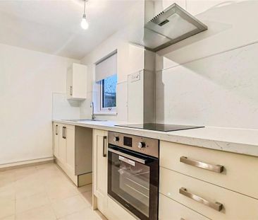 1 bedroom end of terrace house to rent - Photo 3