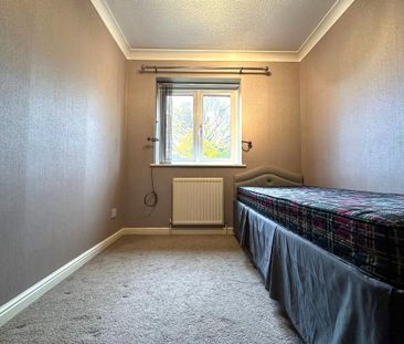 3 bedroom semi-detached house to rent - Photo 3