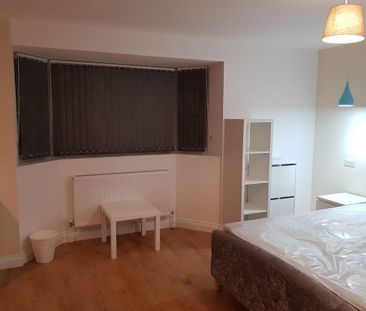 1 bedroom semi-detached house to rent - Photo 6