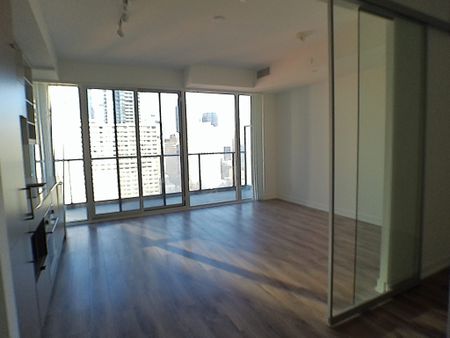 For Lease - 20 Edward Street Unit# 1622, Toronto, Ontario - Photo 2
