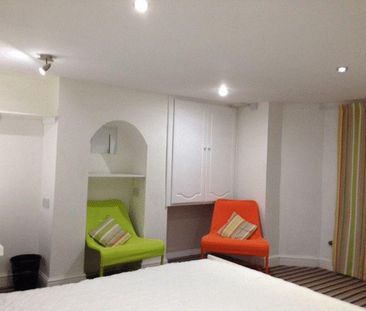 5 bedroom house share to rent - Photo 1