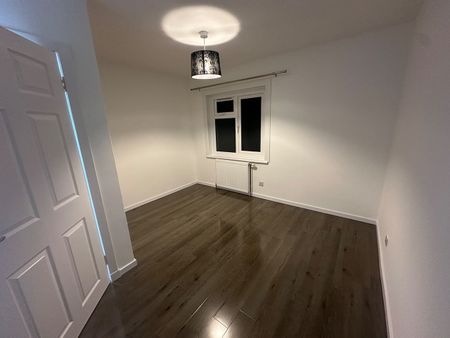 2 Bed Flat, Cairns Road, G72 - Photo 5