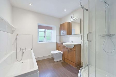 Three bedroom lodge house in Bowcott with rural views. - Photo 5