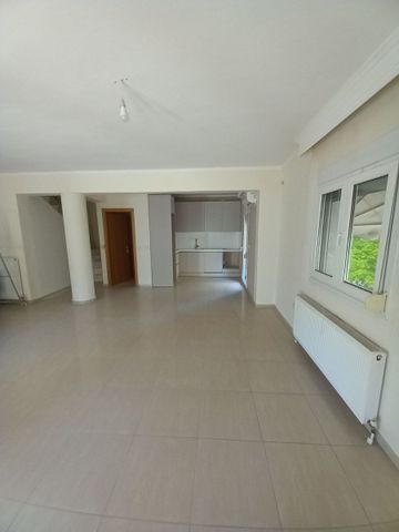 Μεζονέτα για ενοικίαση Άγιος Ιωάννης (Καλαμαριά) - Φωτογραφία 4
