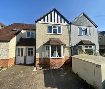 4 bedroom terraced house to rent - Photo 1
