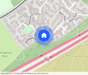 Arthur Close, Bagshot, GU19 - Photo 1