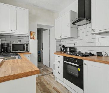 St John Street, Stoke-on-trent - Photo 6