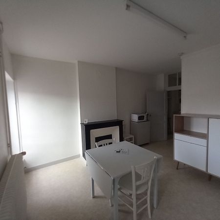 APPARTEMENT T2 - 39.94 m² - PARAY LE MONIAL - Photo 4