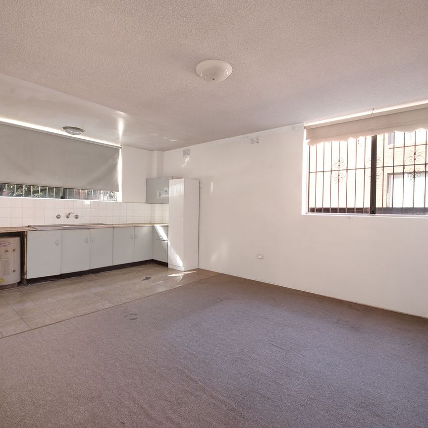 1/11 Drummond Street, Warwick Farm NSW 2170 - Apartment For Rent | Domain - Photo 1