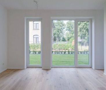 Gelijkvloers app. te huur in Genk voor € 1.100 met 2 slaapkamers - Photo 3