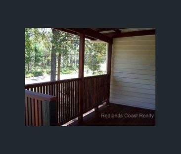 Lovely 3 Bedroom Property - Photo 5