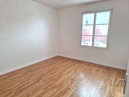 A LOUER bel appartement en duplex 50000 Saint-lo centre ville 5 pièce(s) 96 m2 - Photo 2
