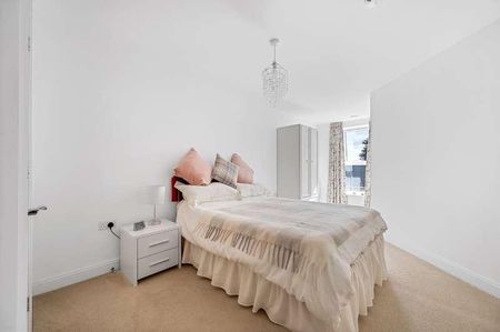 Pine Gardens, Melton Mowbray, LE13 - Photo 4
