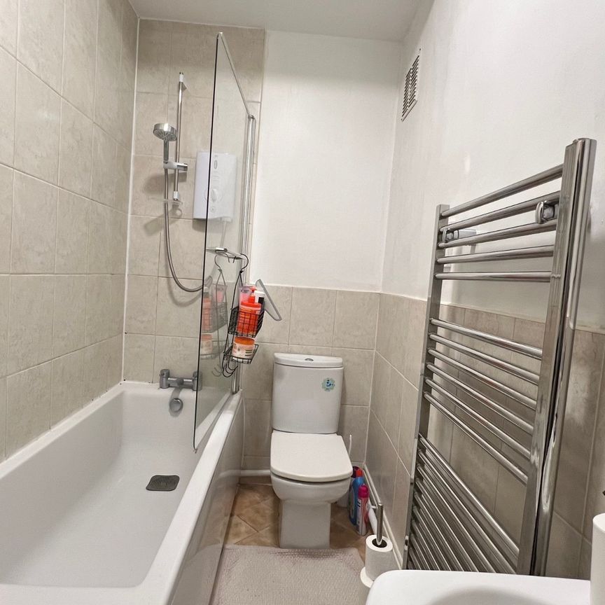 1 bedroom apartment to rent - Photo 1