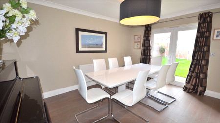 4 bedroom house to rent - Photo 2