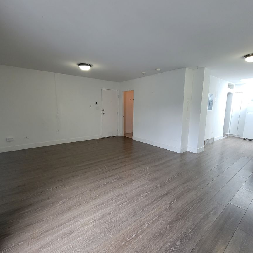 #2 9341 Nowell Street - Photo 1