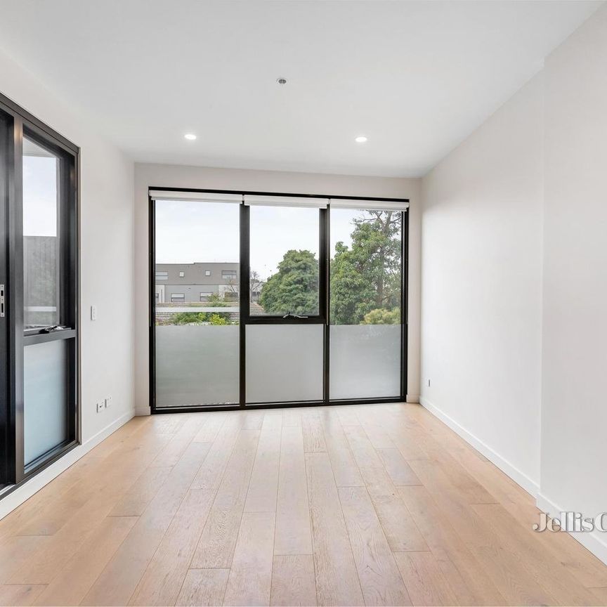 121/801 Centre Road, Bentleigh East - Photo 1