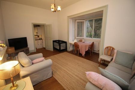 2 bedroom cottage to rent - Photo 2