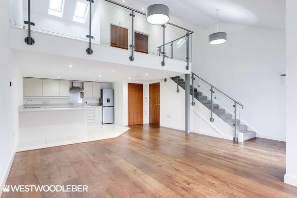 1 bedroom barn conversion to rent - Photo 1