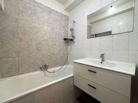 Quartier Cinquentenaire - Duplex 2ch +/- 65m² + jardin - Schaerbeek - Foto 5