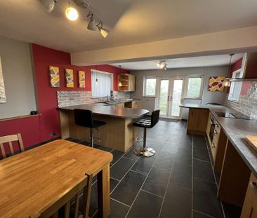 2 bedroom detached bungalow to rent - Photo 4