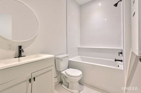 For Lease - 48 Lanark Avenue Unit# B, Toronto, Ontario - Photo 5