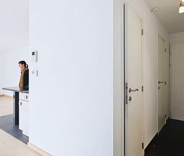 Appartement te huur in Ukkel voor € 1.150 met 1 slaapkamer - Foto 2