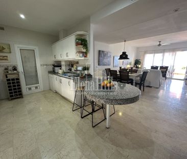 A spacious apartment in a luxurious residential complex, Altea Hill... - Photo 3