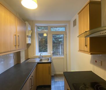 Rayners Gardens - Photo 3