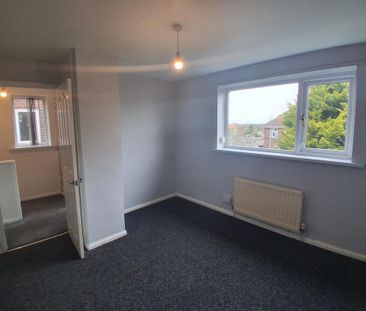 2 bedroom semi-detached house to rent - Photo 6