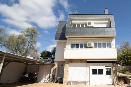 Calle Burgos, Pozuelo de Alarcón, Community of Madrid 28223 - Photo 2