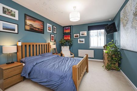 2 bedroom flat to rent - Photo 4