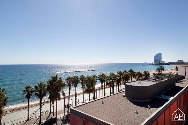 Studio Penthouse with Rooftop Terrace Just 2 Minutes from Barceloneta Beach - Photo 1