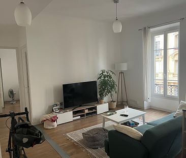 Appartement 2 pièces meublé de 43m² à Nice - 850€ C.C. - Photo 4