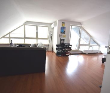 Besondere, großzügige Wohnung in prima Innenstadtlage - Photo 1