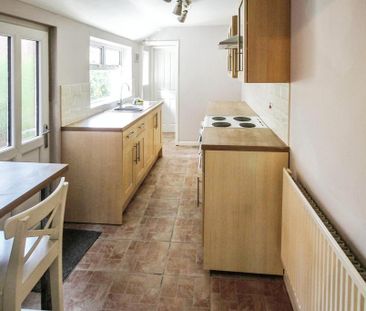 2 bedroom terraced house to rent - Photo 1