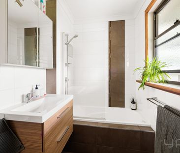 Timeless Charm Meets Convenience - Photo 5