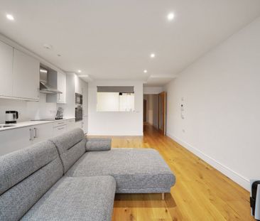 Park Avenue - Photo 4