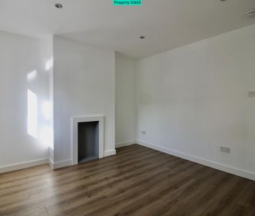 2 bedroom end of terrace house to rent - Photo 6