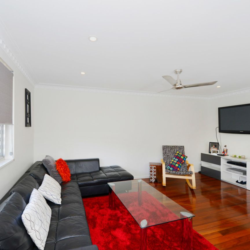 76 Lancaster Street, Coorparoo QLD 4151 - House For Rent | Domain - Photo 1