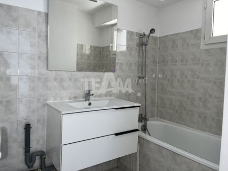 Location Appartement 2 pièces 43m² FRONTIGNAN 34110 - Photo 3