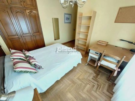 Piso en alquiler en Calle del Padre Vinjoy - Photo 4