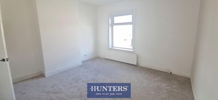 3 bedroom House To Let - Photo 2