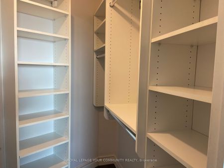 For Lease - 23 Oneida Crescent Unit# LPH10, Richmond Hill, Ontario - Photo 3