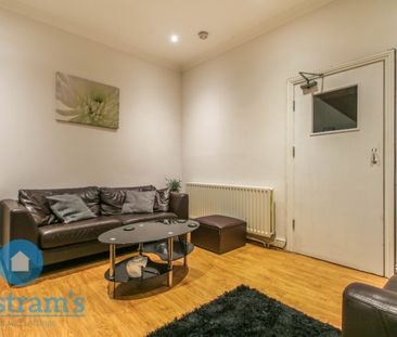 1 bed Shared House for Rent - Photo 1