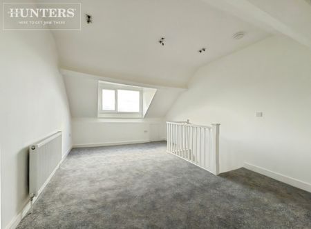 3 bedroom House To Let Total Size: 937 SQ FT - Photo 5