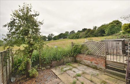 2 bedroom cottage to rent - Photo 3