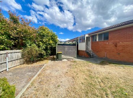 1 Brighton Court, Howrah, TAS 7018 - Photo 3