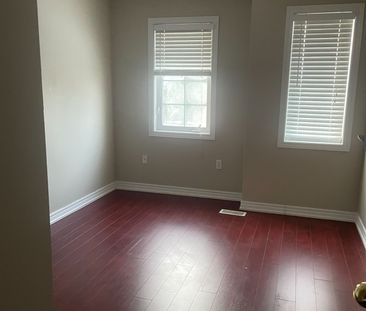 For Lease - 7196 Gagliano Drive Unit# Main Floor, Mississauga, Ontario - Photo 5