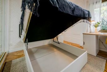 Calle Berna, Pozuelo de Alarcón, Community of Madrid 28224